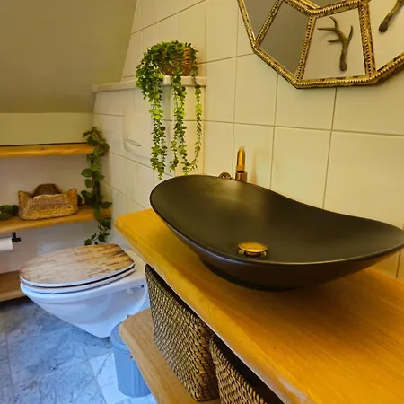 Semesterbostad Onkel Willis Huette Velden am Wörthersee