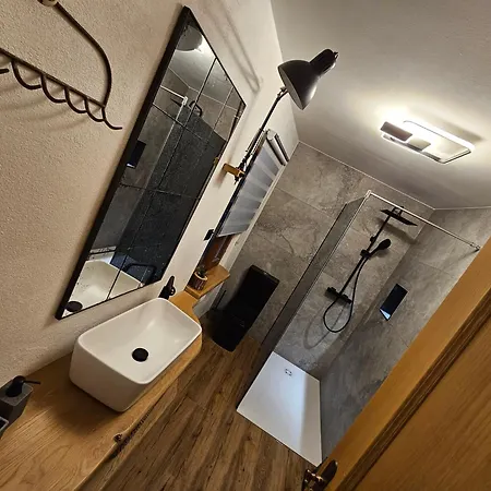 Onkel Willis Hütte Velden am Wörthersee